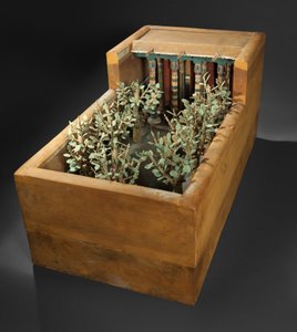 Modelo de um alpendre e jardim do túmulo de Meketre, c.1981-1975 aC (madeira, tinta, cobre)