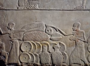 Disposição dos alimentos nos armazéns, relevo de parede em calcário, da Tumba Memphite de Horemheb em Saqqara, Civilização Egípcia, Novo Reino, Dinastia XVIII de Egyptian 18th Dynasty