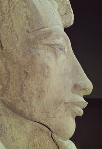 Busto de Amenophis IV (Akhenaton) (c.1364-1347 aC) do Templo de Amon, Karnak, c.1353-1337 aC (arenito) (detalhe)