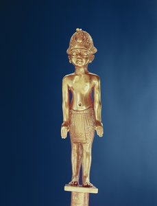 Figura do rei, do túmulo de Tutancâmon (c.1370-1352 aC) Novo reino (ouro)