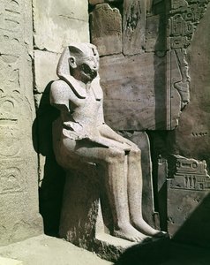 Estátua de Tuthmosis III (c.1490-39 aC) Novo Reino (granito)
