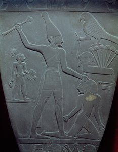 A paleta de Narmer: paleta cerimonial representando o rei Narmer, usando a coroa branca do Alto Egito, atingindo um prisioneiro, encontrado em Hieraconpolis, início do período dinástico, c.3000 aC