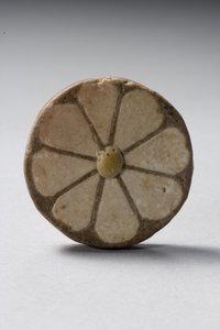 Embutimento floral, Novo Reino, reino de Ramsés III, 1184-53 aC (faiança)