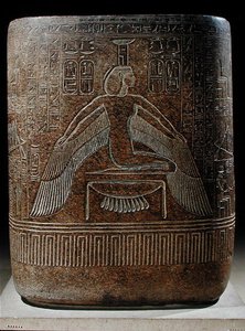 Nephthys protegendo o faraó, do sarcófago de Ramesses III (c.1854-1153 aC) de seu túmulo no Vale dos Reis, Novo Reino (granito rosa)
