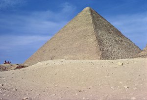 Grande Pirâmide de Khufu (c.2551-2528 aC) Antigo Reino
