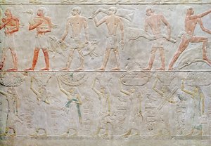 Relevo retratando pessoas levando oferendas de comida, do Mastaba de Akhethotep, Reino Antigo, c.2400 aC (calcário pintado)
