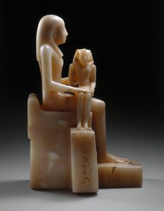 Pepy II e Sua Mãe Rainha Meryreankhnes, possivelmente de Saqqara, Old Kingdom (calcita)