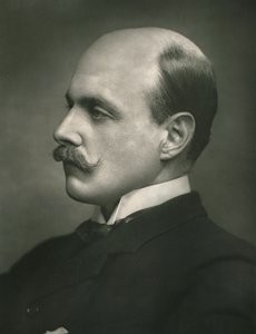 Walter Hume Long, c1902. de Elliott and Fry