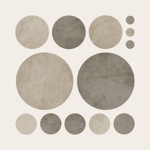 Círculos abstratos e terrosos de Ema Paraschiv