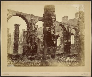[Ruínas de um edifício]. de Emile Bondonneau