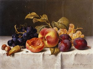 Uvas, pêssegos, ameixas e nozes em uma mesa drapeada de Emilie Preyer