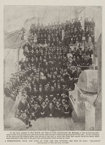 Uma reminiscência, HRH o duque de York e os oficiais e homens de HMS Melampus de English Photographer