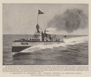 Uma revolução em navios a vapor, a Turbinia a vapor a trinta e cinco nós de English Photographer