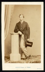 Albert Edward, Príncipe de Gales de English Photographer