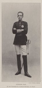 Alfonso XIII, no uniforme de um capitão-geral da Espanha de English Photographer