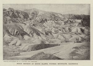 Depósitos de bórax em Monte Blanco, Montanhas Funerárias, Califórnia de English Photographer