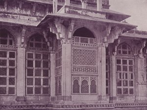 Janela entalhada da grade, Gwalior de English Photographer