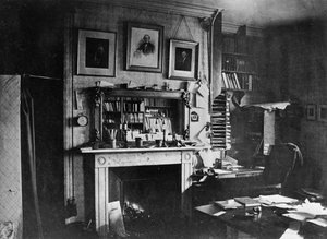 Charles Darwins estuda na Down House de English Photographer