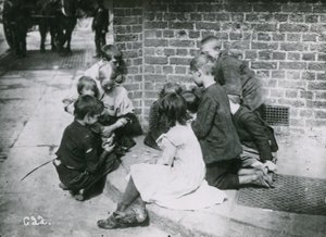 Pobreza infantil, Londres de English Photographer