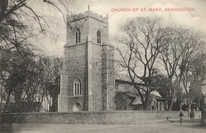 Igreja de Santa Maria, Brancaster, Norfolk (foto a p/b) de English Photographer