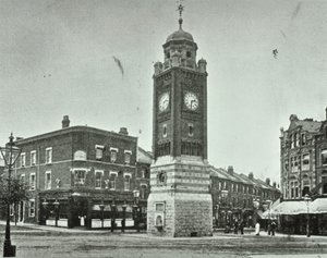 Torre do Relógio, The Broadway, Crouch End, 1890 de English Photographer