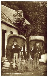 Coracle pescadores (foto a p/b) de English Photographer