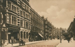 Earls Court Road e as mansões, Londres de English Photographer