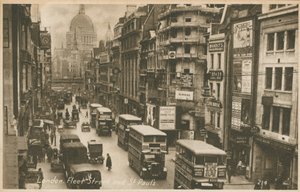 Fleet Street e St Pauls Cathedral, em Londres de English Photographer