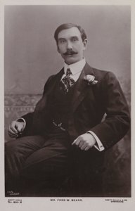 Fred W Beard, músico britânico de English Photographer