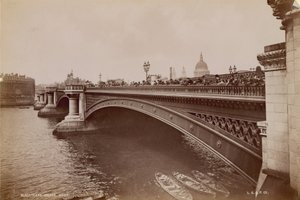 Vista geral da ponte de Blackfriars de English Photographer