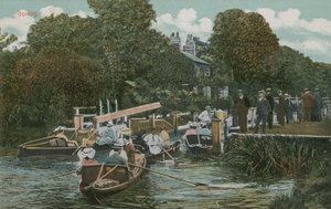 Goring - passeios de barco no rio. Postal enviado em 1913. de English Photographer