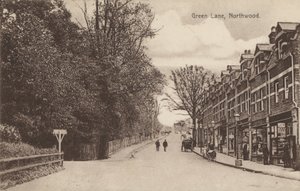 Green Lane, Northwood, perto de Londres (foto a p/b) de English Photographer
