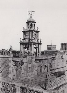 Hatfield House, The Clock-Turret (foto a p/b) de English Photographer