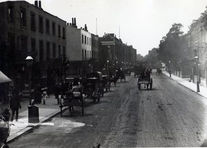 Kensington High Street, em Londres de English Photographer