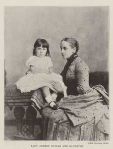 Lady Audrey Buller e filha de English Photographer