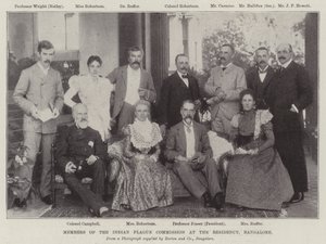 Membros da Comissão de Peste Indígena na Residência, Bangalore de English Photographer