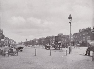 Mile End Road, olhando para o leste de English Photographer