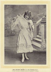Miss Decima Moore, na véspera do casamento