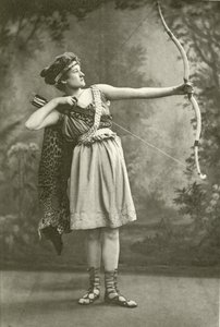 Miss Marion Gray como Hippolyta (gravura) de English Photographer