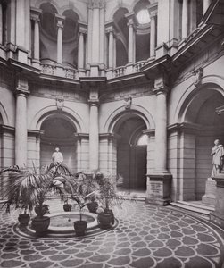 Galeria Nacional de Arte Britânica, o Salão Central de English Photographer