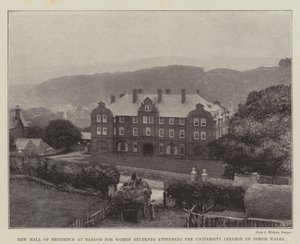 Novo Hall of Residence em Bangor para mulheres estudantes que frequentam a University College of North Wales de English Photographer