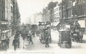 Oxford Street visto da Tottenham Court Road de English Photographer