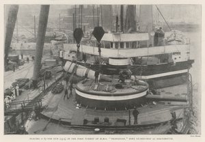 Colocando uma Arma de 67 Toneladas (13,5) na Torre Fore do HMS Trafalgar, Porto de Guarda-Navio em Portsmouth de English Photographer