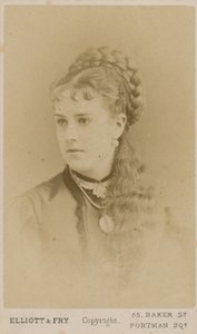 Retrato da prostituta Mabel Gray de English Photographer