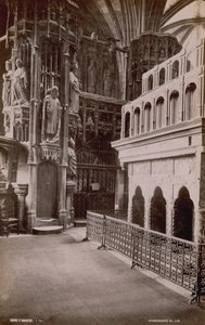 Cartão postal com uma imagem do interior do Henry V Chantry em Westminster Abbey de English Photographer