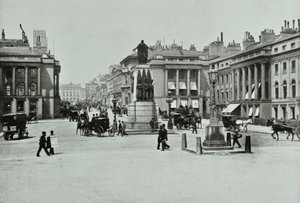 Regent Street, Westminster LB: Lugar de Waterloo olhando para Regent Street, 1896 de English Photographer