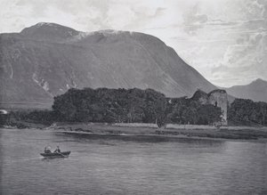 Escócia: Ruínas do Castelo de Inverlochy, Ben Nevis (foto a p/b) de English Photographer
