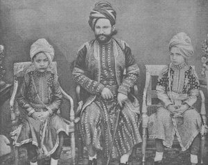 Genro e Netos do Sultão Shah Jahan, Begum de Bhopal (gravura) de English Photographer