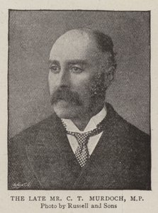O falecido Sr. CT Murdoch, MP de English Photographer