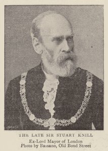 O falecido Sir Stuart Knill de English Photographer